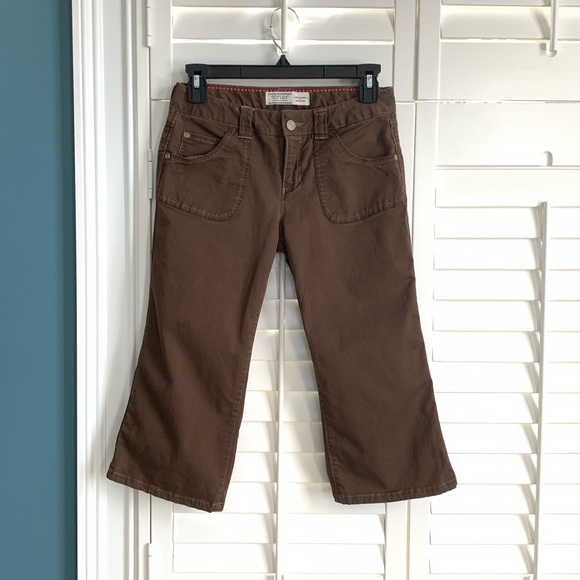 Old Navy Brown Capri Khakis 14 - Picture 2 of 4